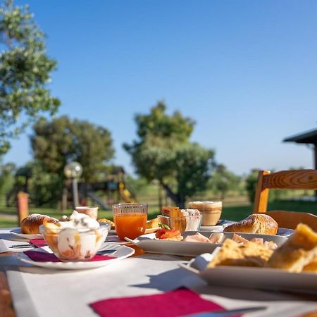 Отель Glamping Gli Etruschi Пьомбино Экстерьер фото