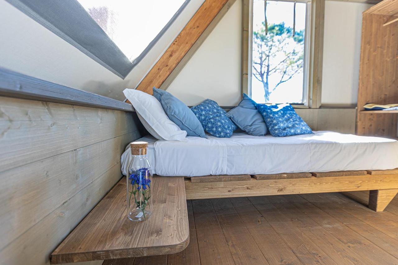 Отель Glamping Gli Etruschi Пьомбино Экстерьер фото