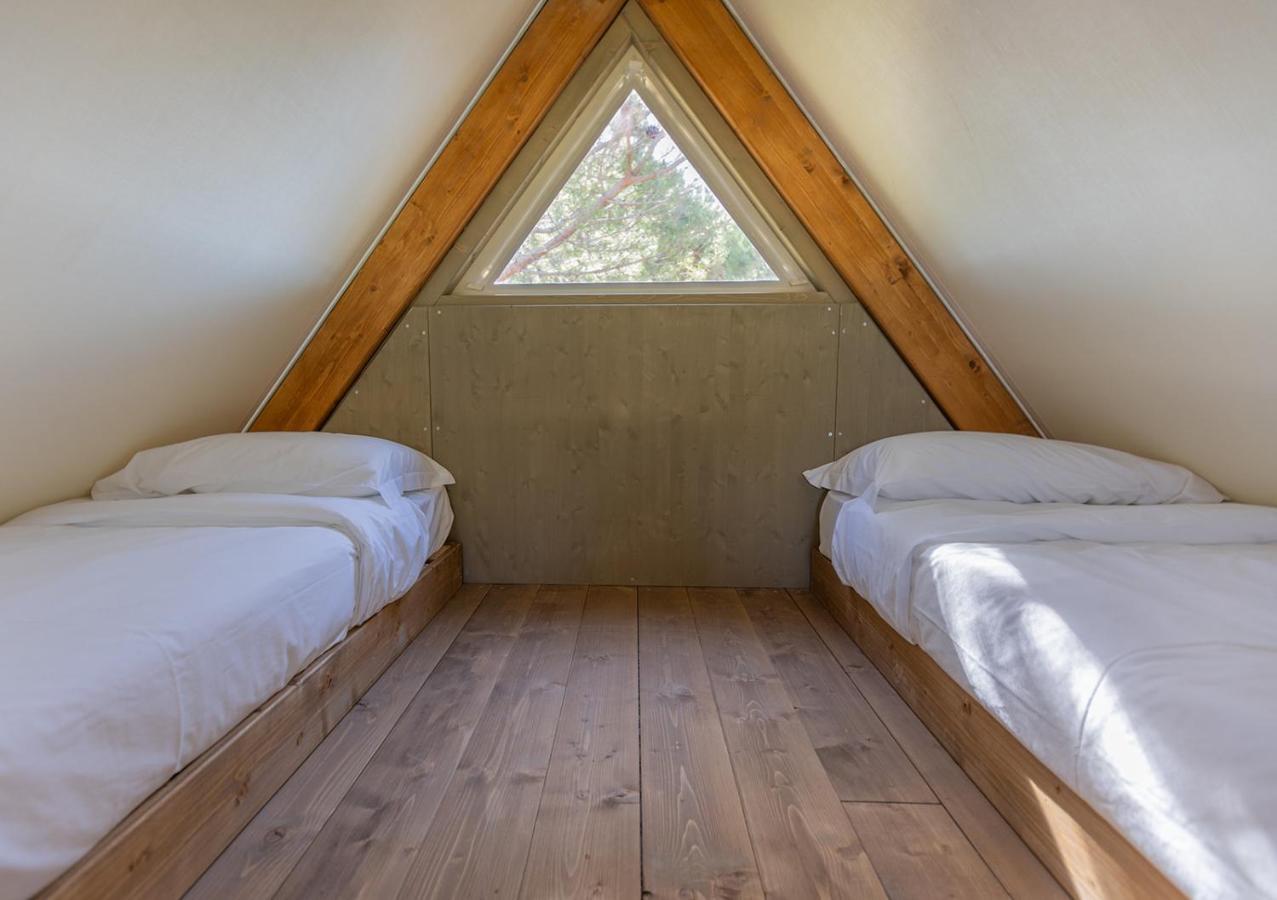 Отель Glamping Gli Etruschi Пьомбино Экстерьер фото