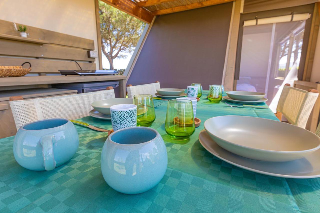 Отель Glamping Gli Etruschi Пьомбино Экстерьер фото
