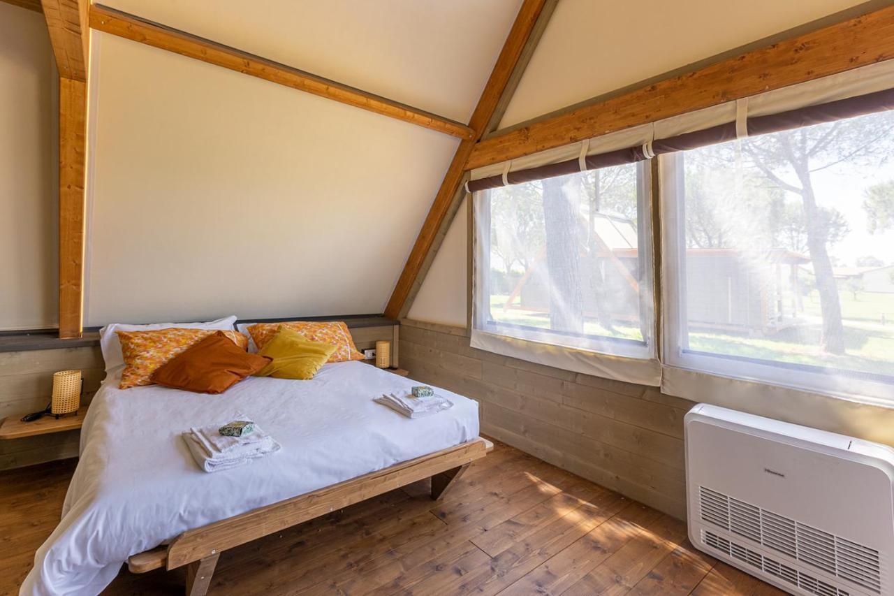 Отель Glamping Gli Etruschi Пьомбино Экстерьер фото