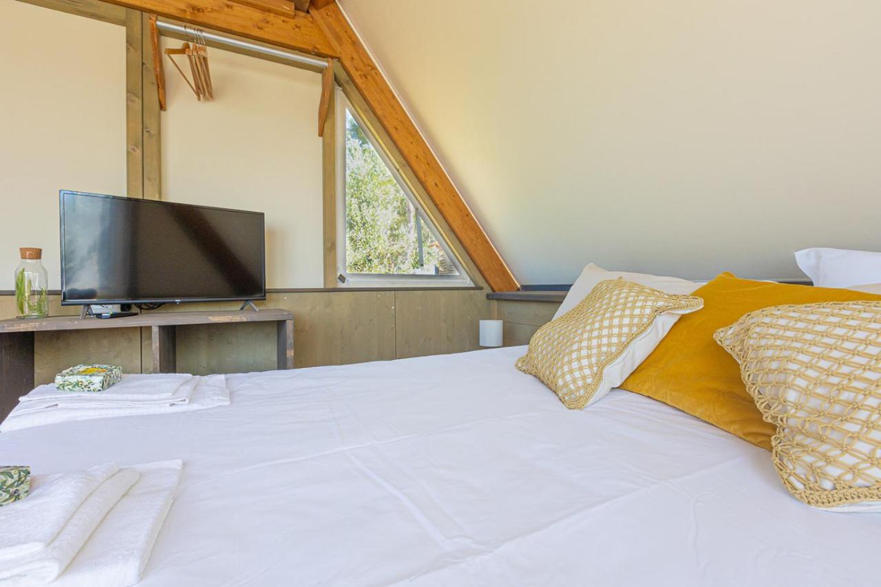 Отель Glamping Gli Etruschi Пьомбино Экстерьер фото